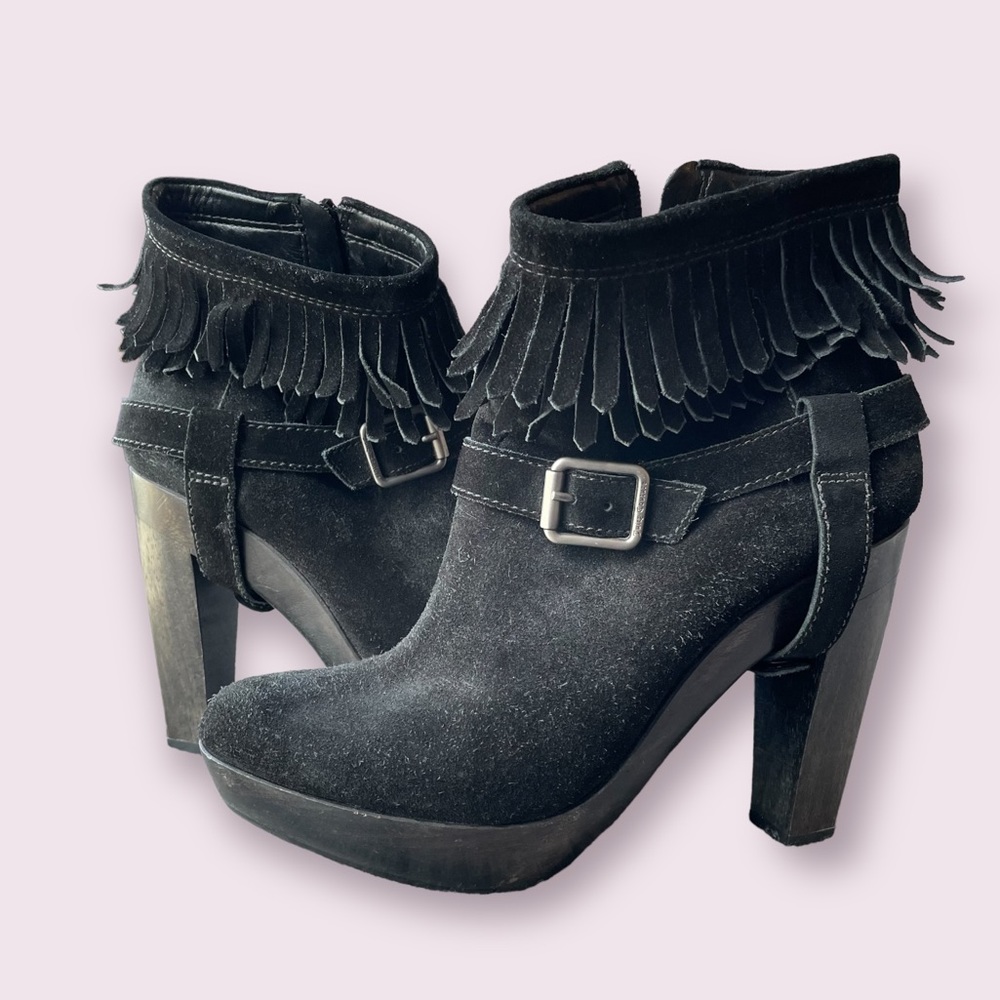 Juicy Couture Ankle fringe Suede Boots Sz 8.5 M